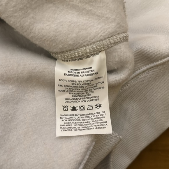 Nike ACG Therma-FIT
Women's "Tuff Knit" Fleece Hoodie - Picture 13 of 14